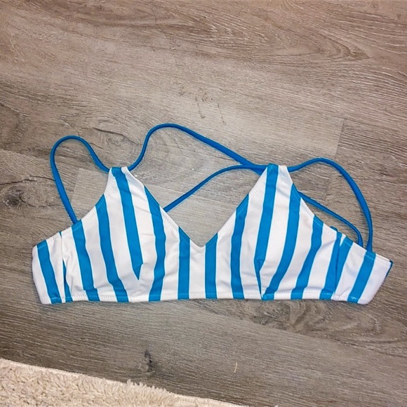 Cupshe Other - NWOT Blue and White Striped Bikini Top Cupshe